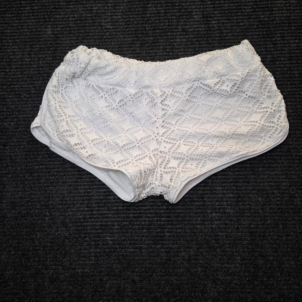 Low Rise White Lace Boho Mini Shorts Sz Medium
